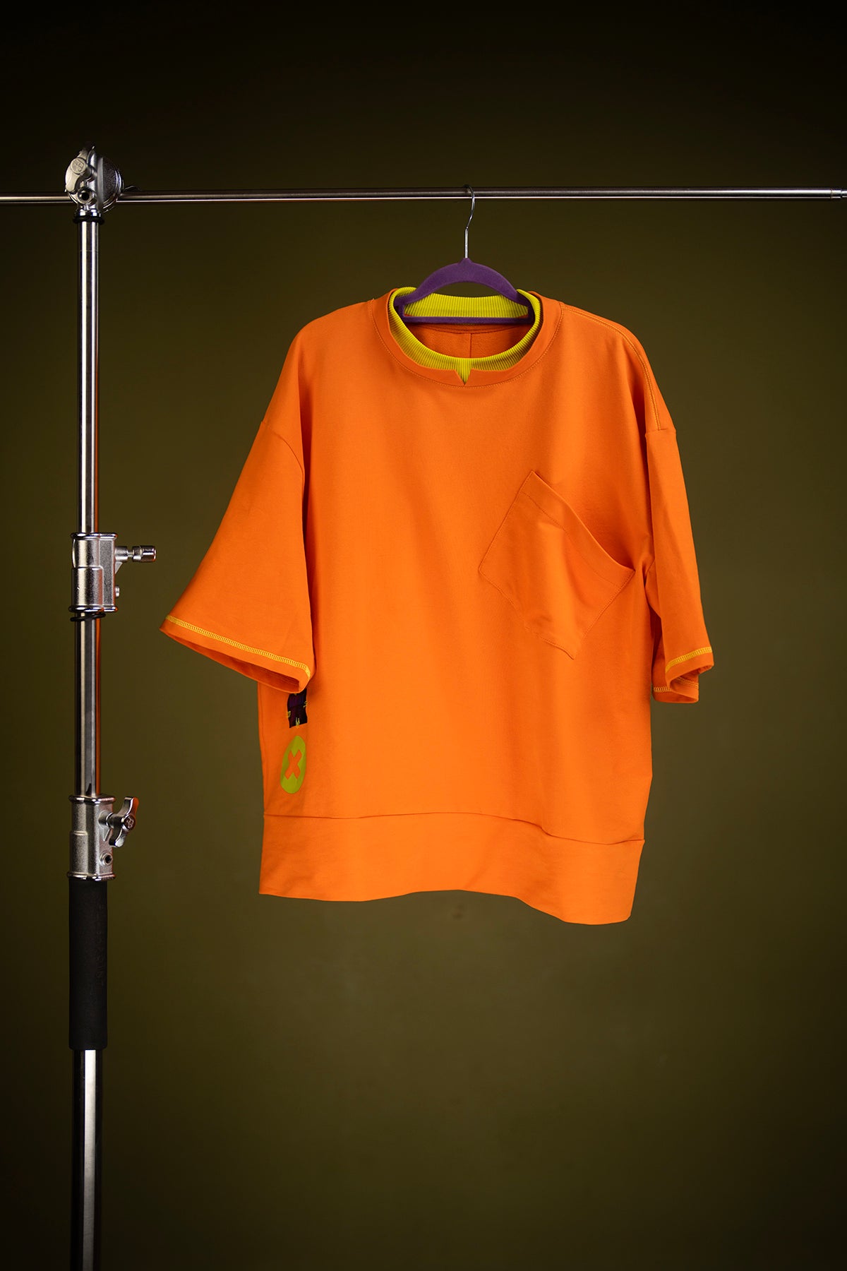 X OVERSIZED ORANGE T-SHIRT